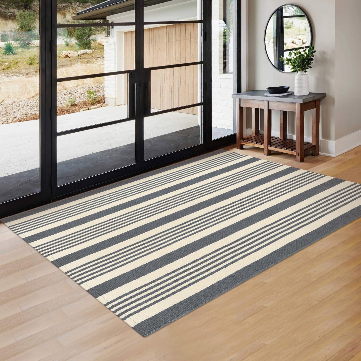 Gray and White Striped Striped Rug 4'X6', Hand-Woven Cotton Outdoor Patio Rug Washable Rug Front Porch Door Mat Entryway Indoor Area Carpet for Kitchen/Bedroom/Living Room